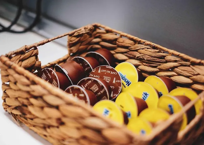 Playamar,parking Gratis,playa Torremolinos